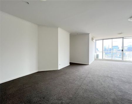 176/79 Whiteman Street - Photo 4