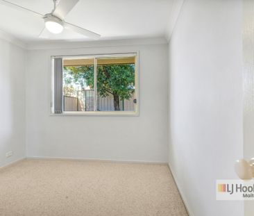 LAKESIDE LIVING!! - Photo 4