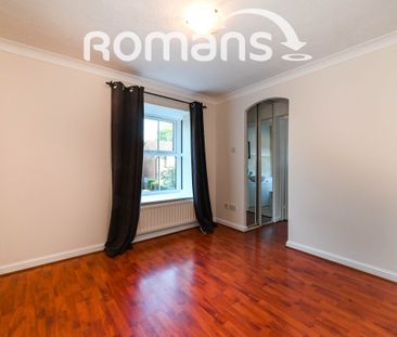 Verbena Close, RG41 - Photo 2