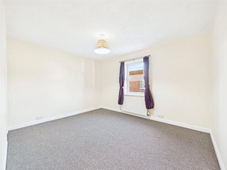 3 bedroom terraced house to rent - Photo 3