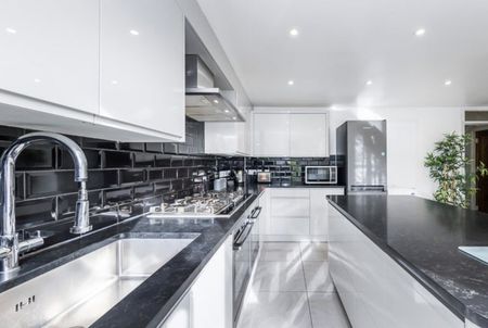 Room in a Shared House, Fakruddin Street, E1 - Photo 4