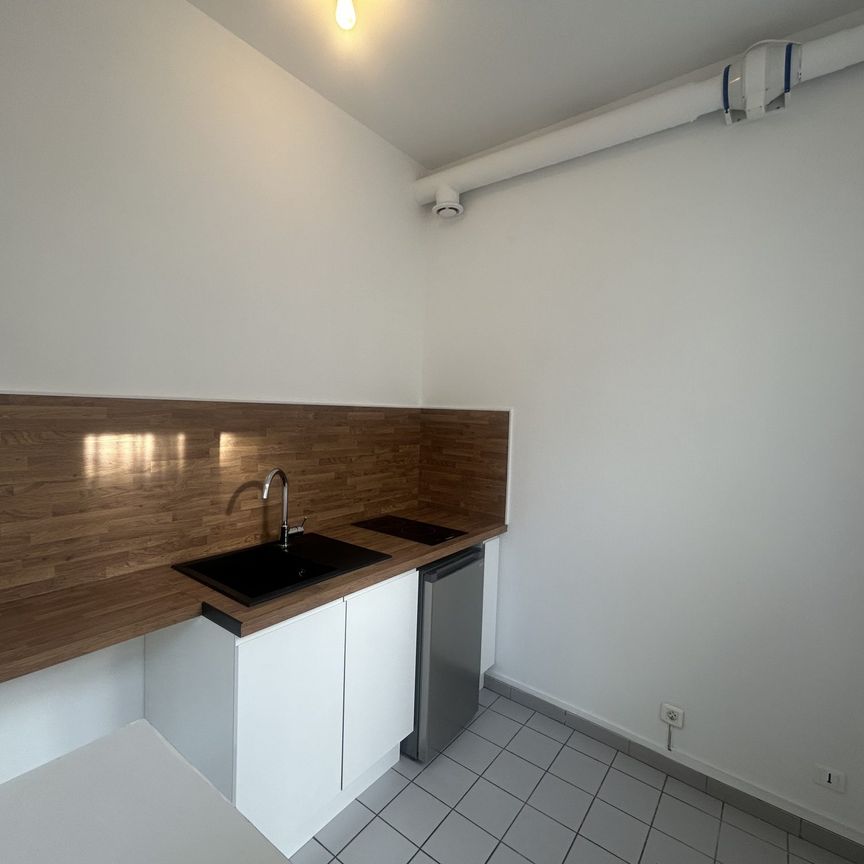 Location Appartement 1 pièce 23m² AMIENS 80000 - Photo 1