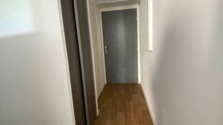 Studio rénové - cuisiné équipée - Résidence SCHUMAN - Photo 5