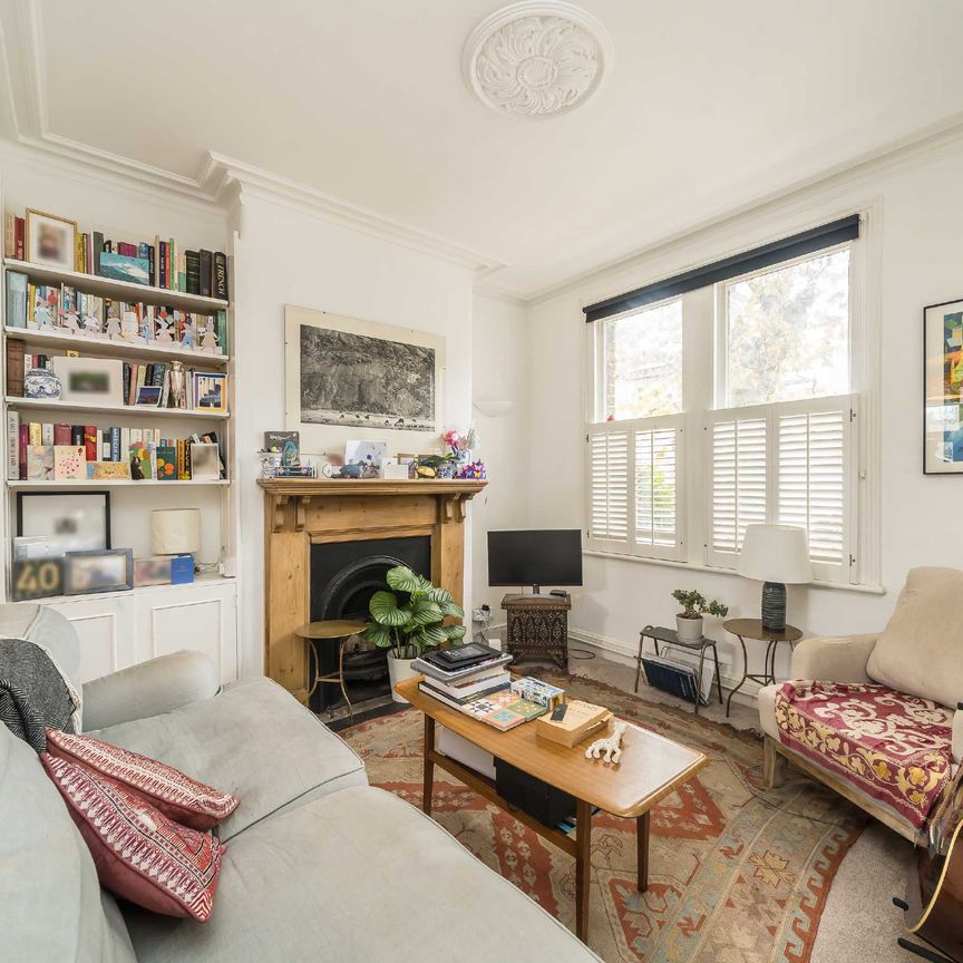 Brassey Square, , SW11 - Photo 1