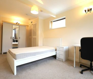 Detached house to rent on - Photo 6