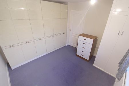 2 Bedroom House - Semi-Detached To Let - Photo 3