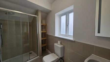 Mixed use to rent - Photo 3