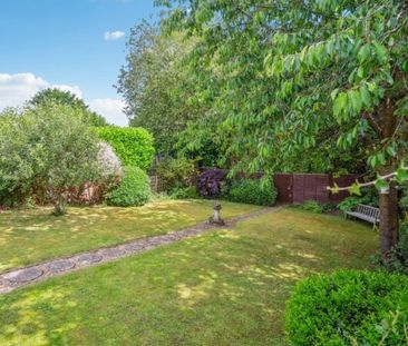 Fieldway, Chalfont St. Peter, Gerrards Cross,SL9 - Photo 1