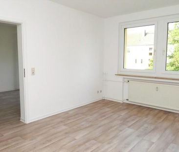 Studenten und Azubis erhalten eine Sonderkondition! - Foto 1