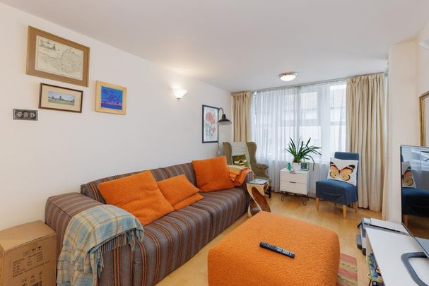 1 bedroom ground floor flat to rent - Photo 1