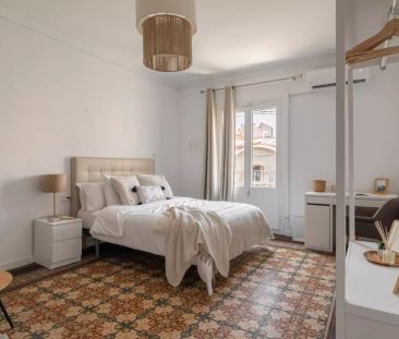 Rooms for rent in 7-bedroom apartment in Ciutat Vella - Foto 5