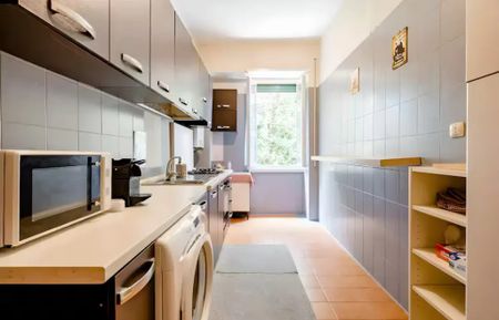 Piazza Irnerio, Rome, Lazio 00165 - Photo 2