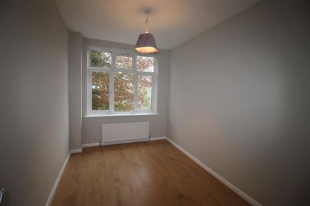 Roberts Road, High Wycombe - Photo 5