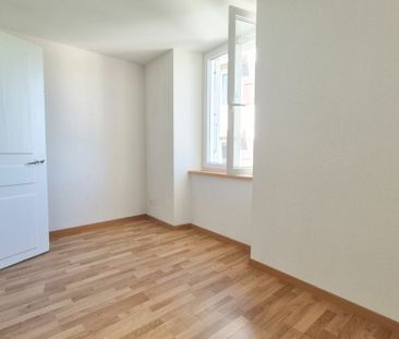 Lumineux appartement de 3.5 pièces aux Ponts-de-Martel - Photo 2