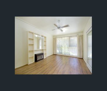 Spacious 2 Bedroom Unit - Photo 1