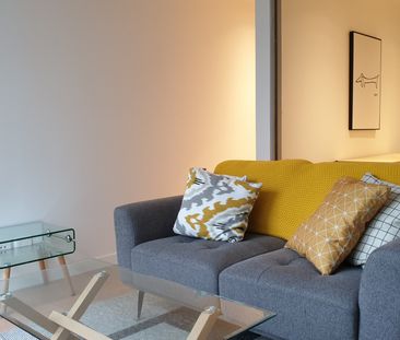 Beauty in the Heart of CBD - Photo 2