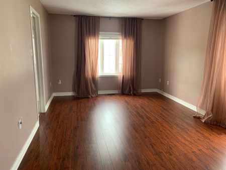 For Lease - 208 Tiller Trail Unit# Main, Brampton, Ontario - Photo 3