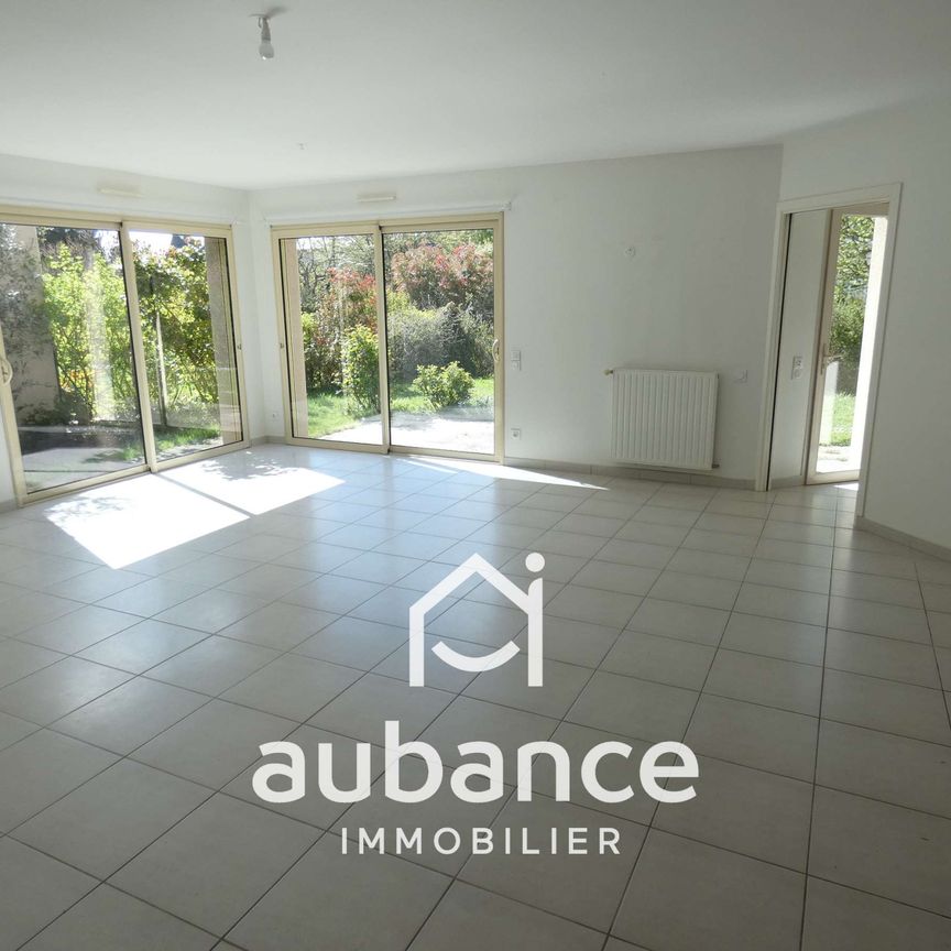 Location Maison 5 pièces 129m² JUIGNE SUR LOIRE 49610 - Photo 1