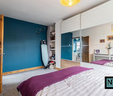 3 bedroom semi-detached house to rent - Photo 4