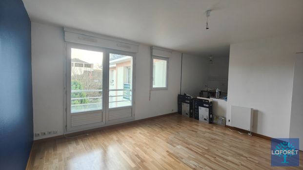 Apartment - Photo 1