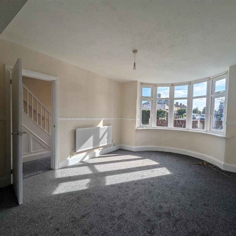 3 bedroom property to rent - Photo 1