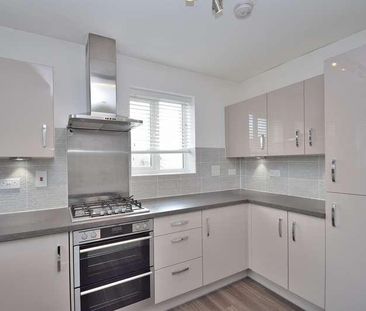 Alderney Avenue, Bletchley, MK3 - Photo 1