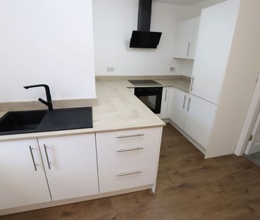 Central Street, Ramsbottom - Photo 6