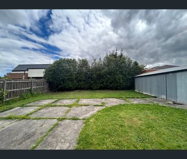 7 Charlton Crescent, Reservoir, Vic 3073 - Photo 6