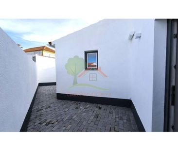 3 bedroom luxury Semidetached House for rent in Assafora (Sao Joao ... - Photo 2