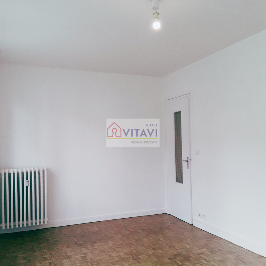 Location Appartement 1 pièce 27m² COMPIEGNE 60200 - Photo 2