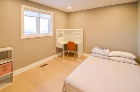 For Lease - 19 Willowbrook Drive, Whitby, Ontario - Photo 4