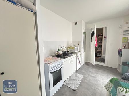Location Appartement 1 pièce 20m² LEMPDES 63370 - Photo 3