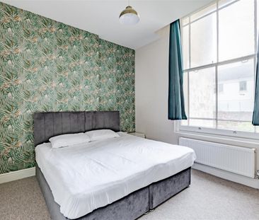 First Avenue, Hove - Photo 5