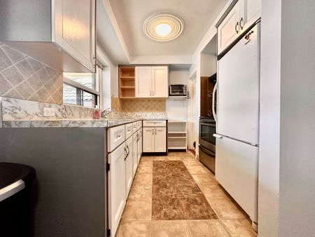 For Lease - 116 Lonborough Avenue Unit# Upper, Toronto, Ontario - Photo 3