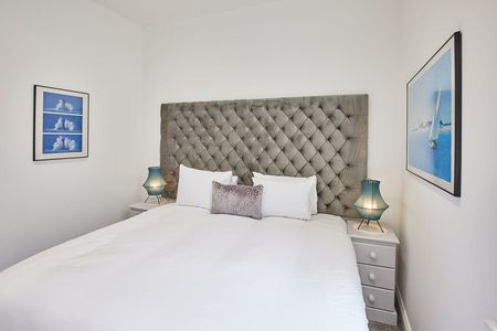 Crescent Avenue - Photo 4