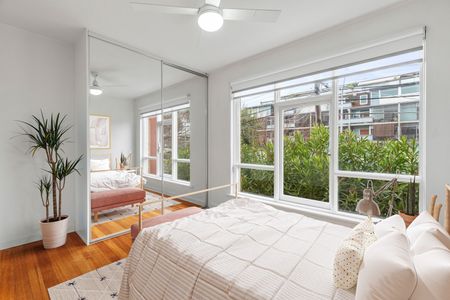 8/233 Canterbury Road, St Kilda West VIC 3182 - Apartment For Rent | Domain - Photo 2