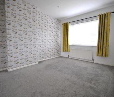 33 Innisfayle Drive, Bangor, BT19 1DN - Photo 3