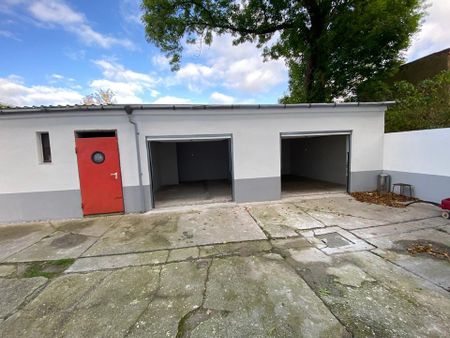 ✅ Sanierte 4-Raumwohnung - Große Küche und Großes Bad mit Fenster - Photo 2