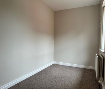 21 Oakdene Drive, Belfast, BT4 1LD - Photo 1