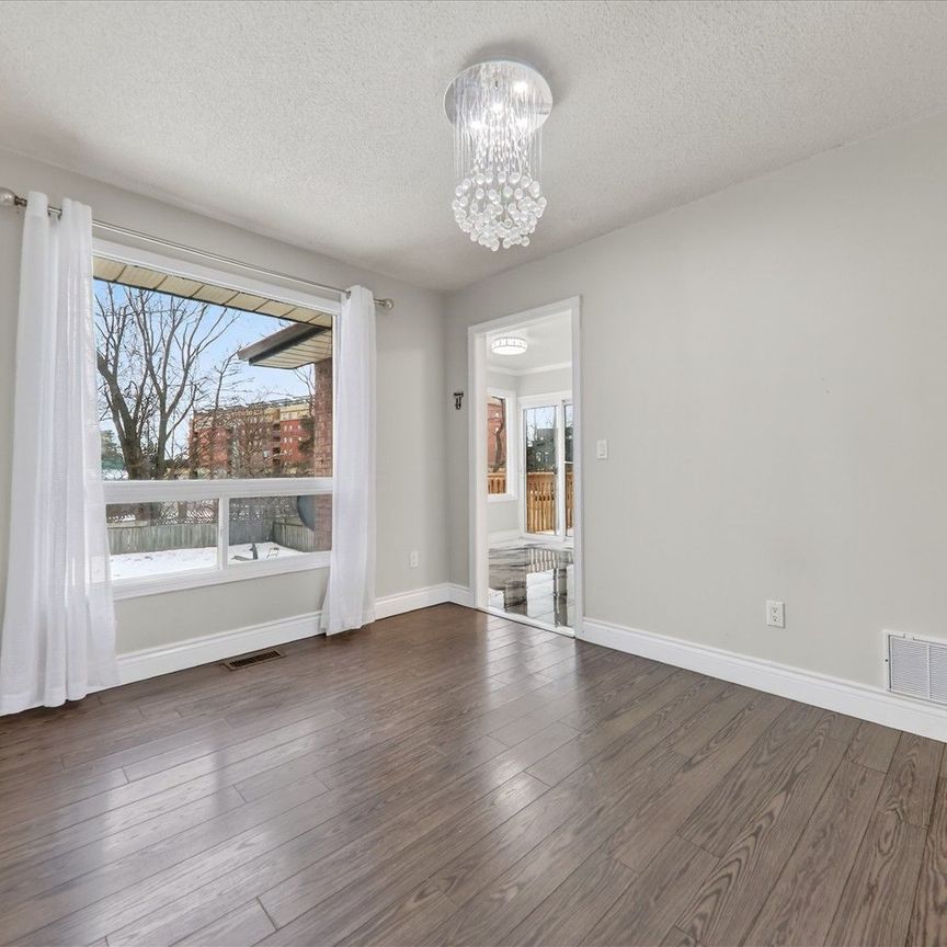 For Lease - 7 Eastwood Avenue, Oshawa, Ontario - Photo 1