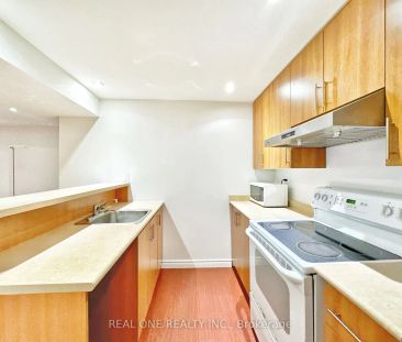 Detached Home For Lease | N9234064 - Photo 1