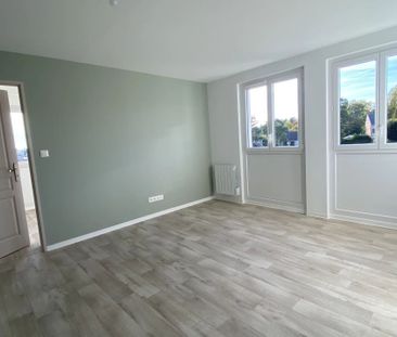 Location Appartement 3 pièces 67 m2 à Saint-Quentin - Photo 2