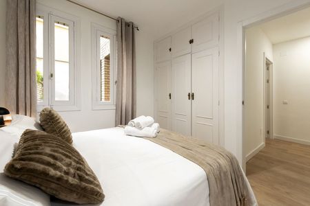 Calle Eloy Gonzalo - Photo 4