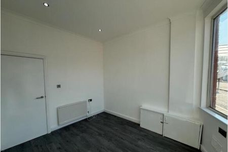 Hall Lane, L7 - Photo 2