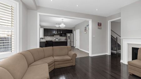 For Lease - 132 Allegro Drive, Brampton, Ontario - Photo 4