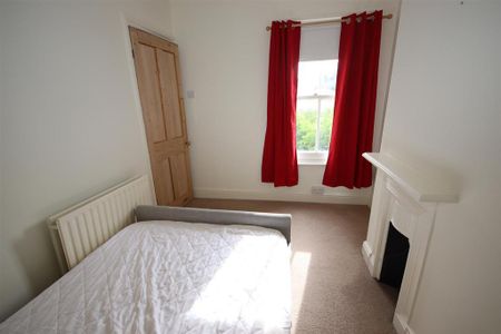 3 bedroom house to rent - Photo 4