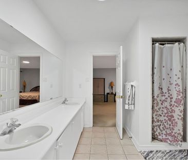 For Lease - 42 Cedarhurst Drive Unit# Main, Richmond Hill, Ontario - Photo 3