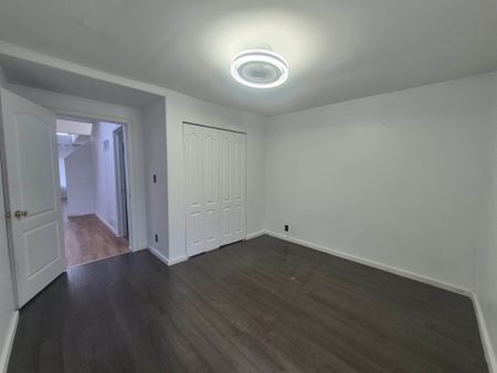 For Lease - 1046 Meredith Avenue, Mississauga, Ontario - Photo 5