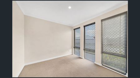 52 Delta Road, Baldivis WA 6171 - House For Rent | Domain - Photo 3
