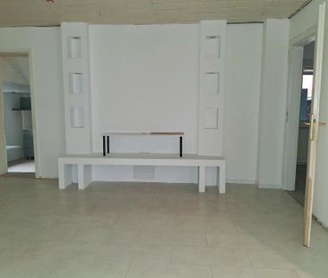 Schöne 4 Zimmer Wohnung mit überdachter Terrasse - Elbnähe - Foto 1